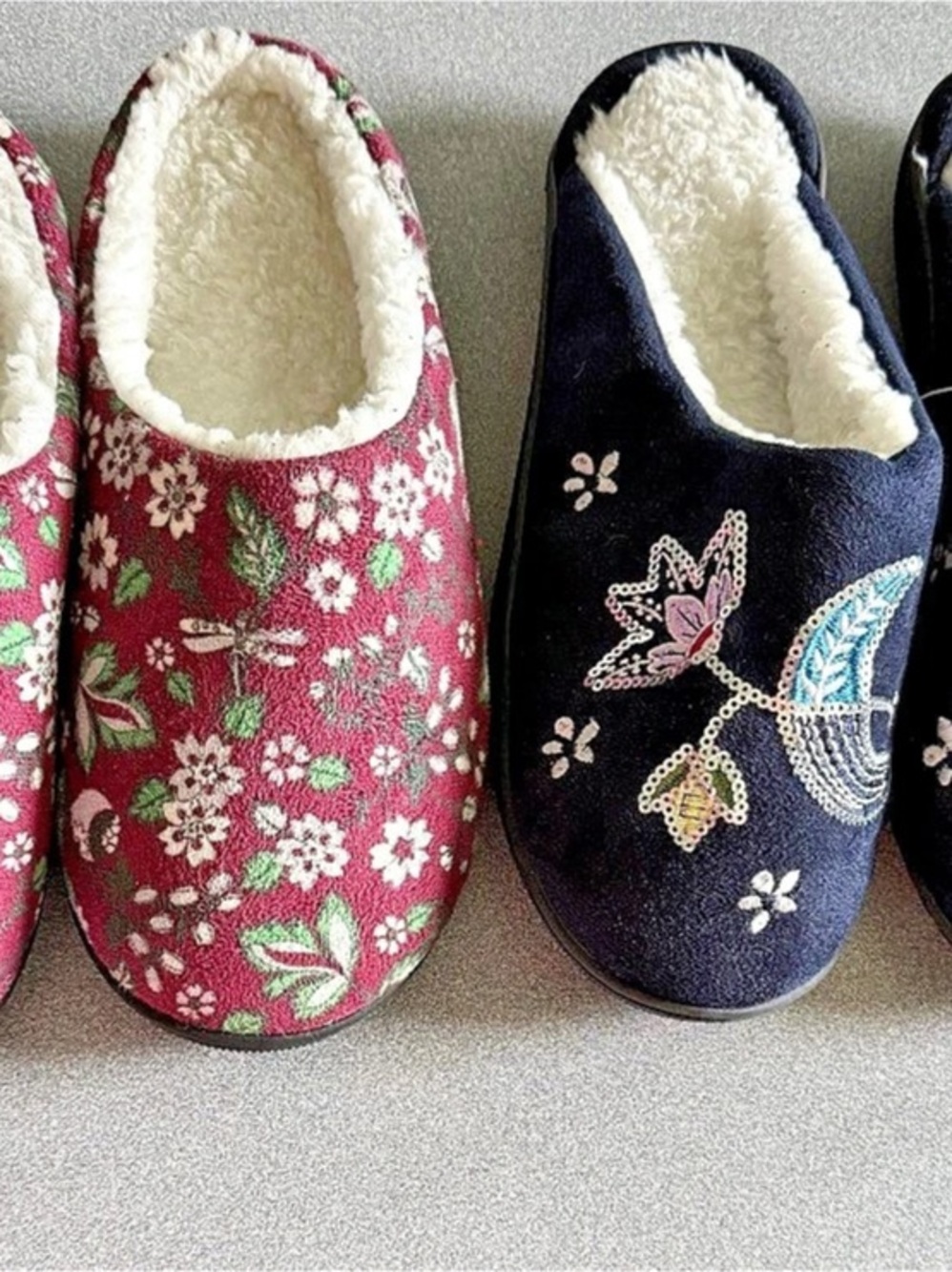 Vera Bradley 2 pair Floral Slippers Red & Blue Size Small NWOT
